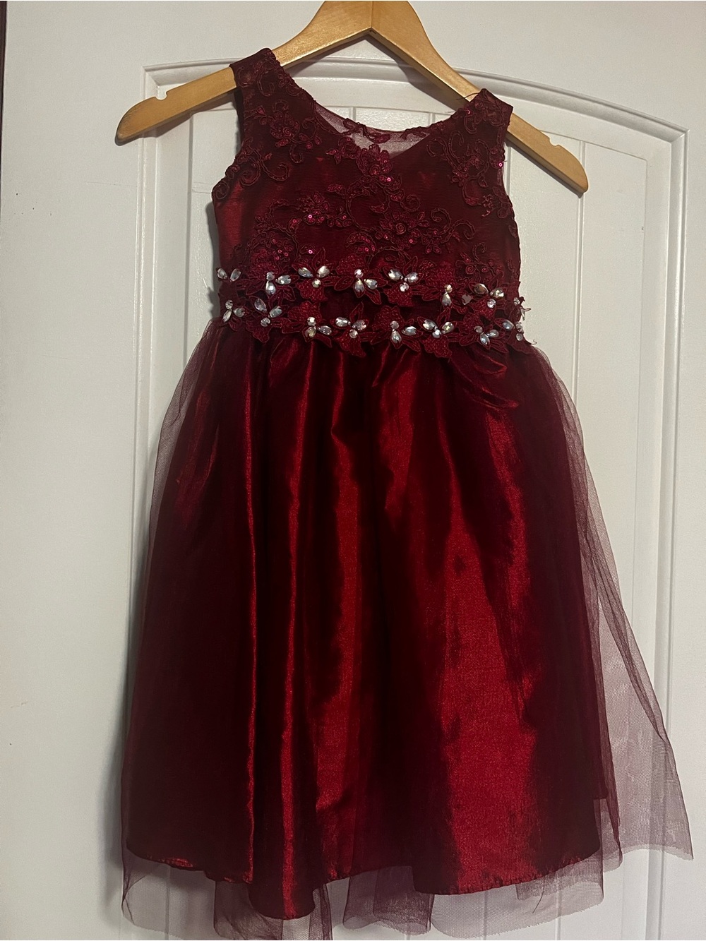 Girls' Burgundy Floral Appliqué Party Dress size 4